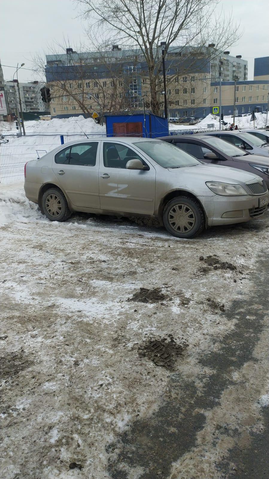Фото В Новосибирске водители массово наносят знак Z на автомобили 5